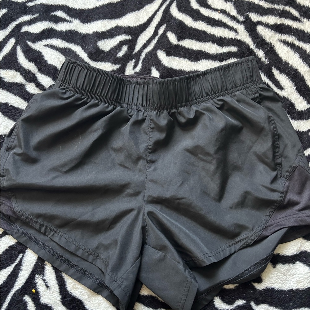 Black Athletic Shorts with Moisture-Wicking Fabric and Elastic Waistband